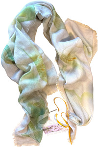 White Lilies Wool Scarf